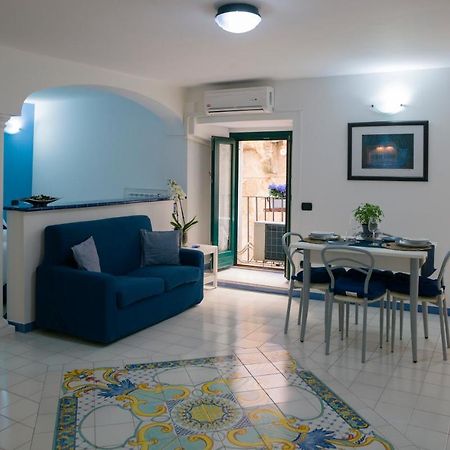 Peonia Blu Apartment Salerno Eksteriør billede
