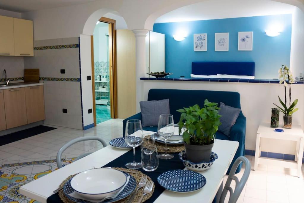 Peonia Blu Apartment Salerno Eksteriør billede