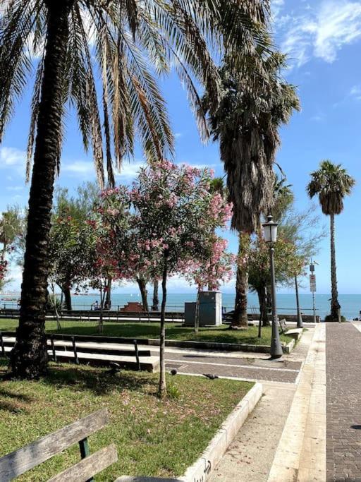 Peonia Blu Apartment Salerno Eksteriør billede